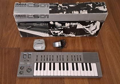 Yamaha-CS01